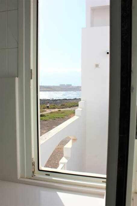 Villa BRISA MARINA casa junto al mar Corralejo Exterior foto