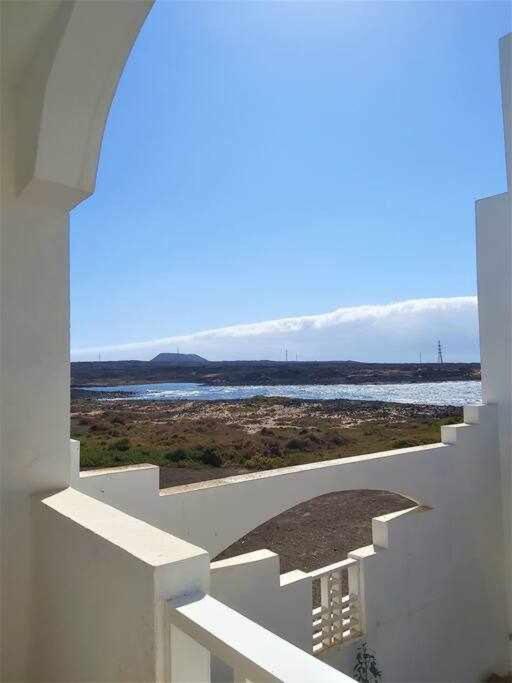 Villa BRISA MARINA casa junto al mar Corralejo Exterior foto